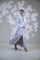 عباية لنن تطريز الكم والجوانب بكسرة موف