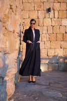 عباية جوخ كحلي بقيطان وجيوب مخمل مطرز