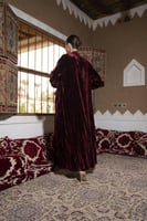 عباية بالطو مخمل مكسر بكريب عنابي