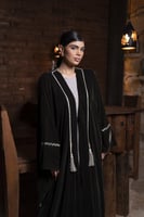 عباية مخمل اسود فراشة تطريز الاسورة والياقة هدب