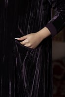 عباية بالطو مخمل مكسر بكريب (موف - زيتي )