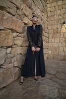 عباية كريب كحلي قيطان عنابي كم مخمل مطرز