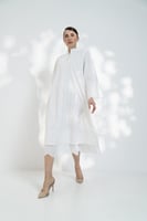 جلابية لنن مطرز قصه تحت روكاما ابيض