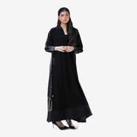 عبايه كلوش جوانب خلف تطريز اسود