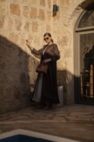 عباية جوخ بني تطريز شك اسفل واسورة