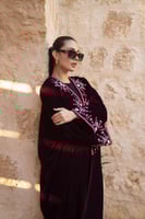 عباية مخمل فراشة تطريز الياقة والاسورة عنابي