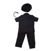 زي عسكري أسود