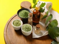 زيت الحناء - عصر طبيعي - زيت الحناء للشعر