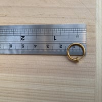 حلق متعدد الاستخدامات بدون تخريم