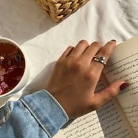 خاتم ملفوف الاسم و التاريخ