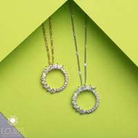 عقد زركون دائري ناعم