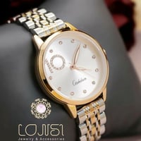 ساعة يد نسائية أنيقة