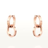 حلق Love يمكن ارتدائه بطرق مختلفه - روز قولد