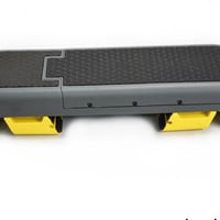 ستيب مع كرسي حديد