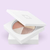 بودرة إضاءة من أوفرا - بيفرلي هيلز