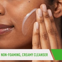 غسول سيرافي ​​المرطب للبشرة العادية إلى الجافة 473...