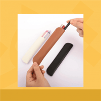 حافظة أقلام جلد