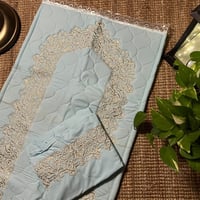 طقم مطرز-ازرق فاتح