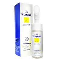 غسول فيتامين E مزدوج بفرشاة تنظيف للبشرة وازالة ال...