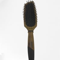 فرشاة تصفيف الشعر جاروا