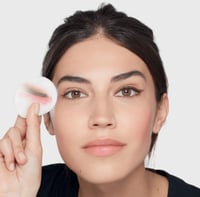 ماء مزيل مكياج ميسيلار غارنييه 400مل + قطن جونسون...