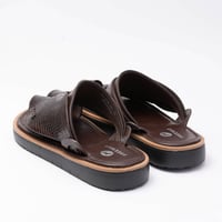 حذاء شرقي رجالي