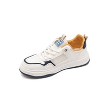 جزمة رياضية سبورت ابيض