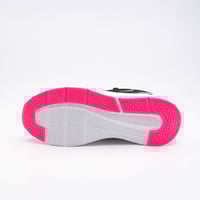 حذاء رياضي للنساء من القماش خفيف