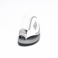 حذاء رجالي بطراز شرقي