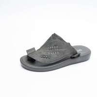 حذاء شرقي ولادي