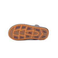 حذاء شرقي مطرز ولادي