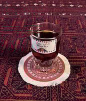 سجادة الشاي مع كاسة شاي ربيع لمسة من التراث مع كل...