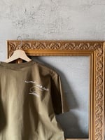 فوق هام السحب .. تيشيرت اليوم الوطني