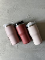 درب .. كوب سيارة لحفظ المشروبات