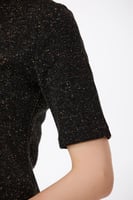 بلوزة صوف ناعم