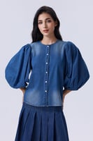 بلوزة جينز بأكمام منفوخه