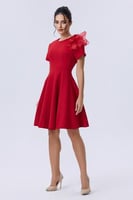 فستان احمر ميدي