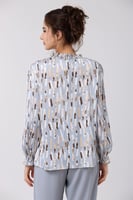 بلوزة ساتان رصاصي