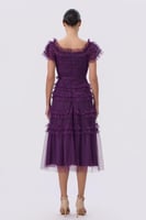 فستان بنفسجي