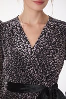 فستان طبع مخمل نقشة الفهد