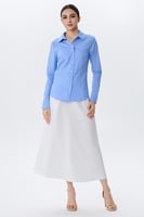قميص سماوي مقلم بأكمام طويلة