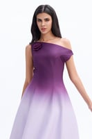 فستان متدرج بلون البنفسجي