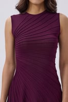 فستان بنفسجي صوف ناعم بقصة غير متماثلة