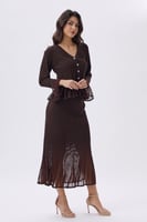 طقم ميدي أنيق باللون البني