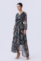 فستان بطبعة شفاف