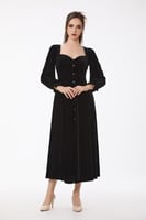 فستان مخمل أسود