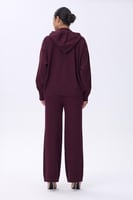 طقم قطني بلون عنابي داكن