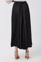 تنورة شيفون أسود