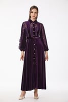 فستان دانتيل مخمل مع اكسسوار