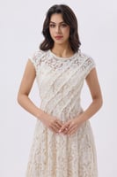 فستان دانتيل أوف وايت ميدي | Prando